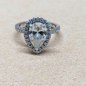 Lab diamond ring in white gold